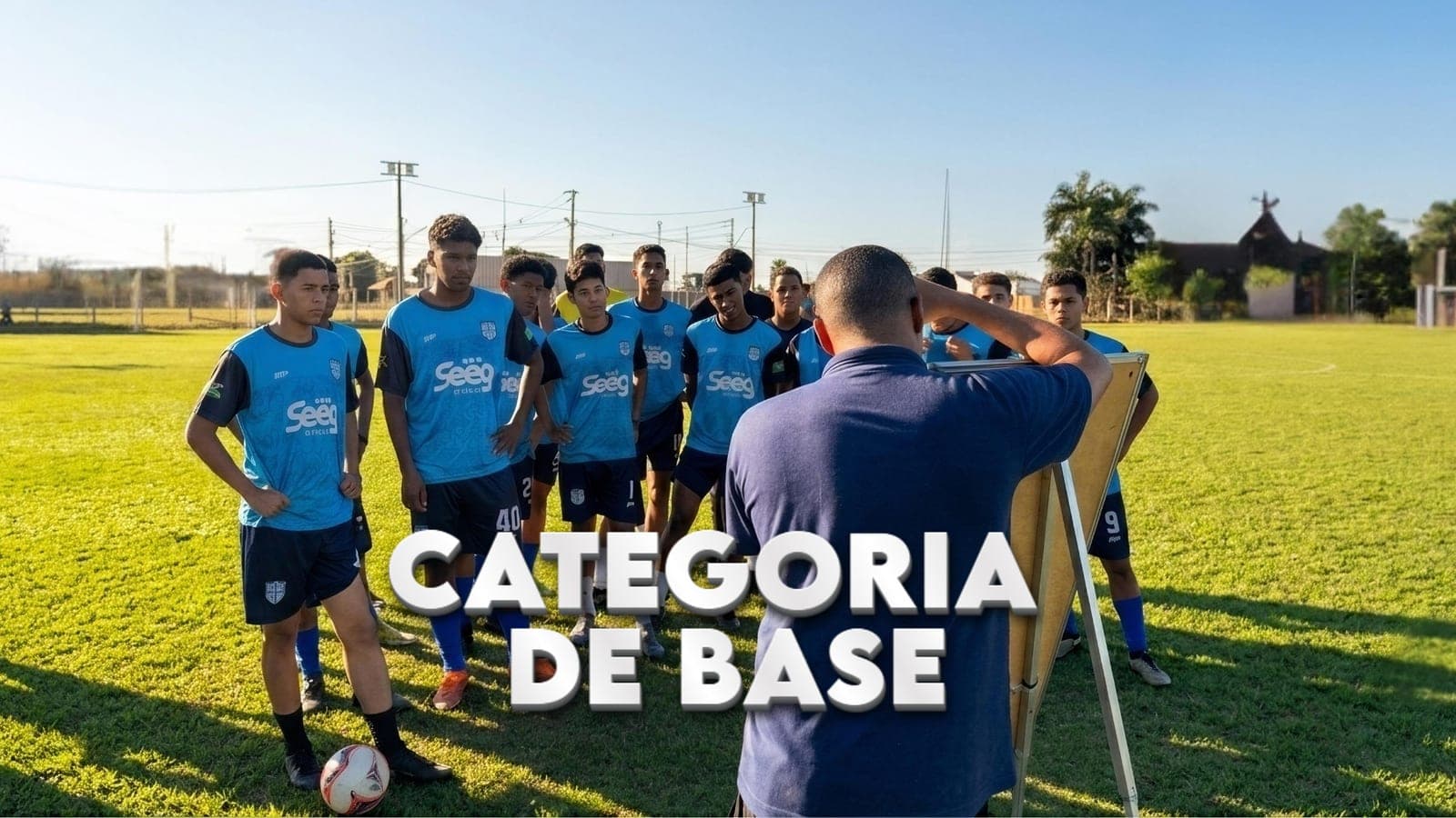 Treino das categorias de base do Cacerense Esporte Clube